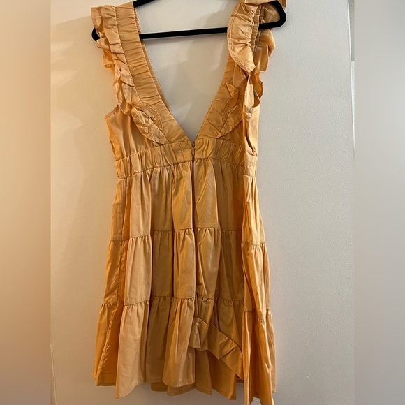 Abercrombie tiered ruffle dress - Picture 5 of 7